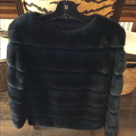 Mink pull over in navy/black - Picture 3 of 5